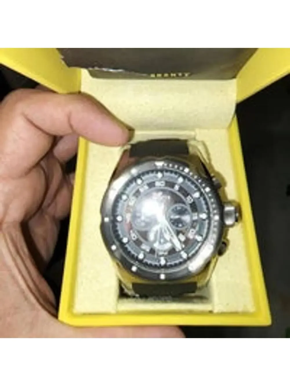 Invicta hi im